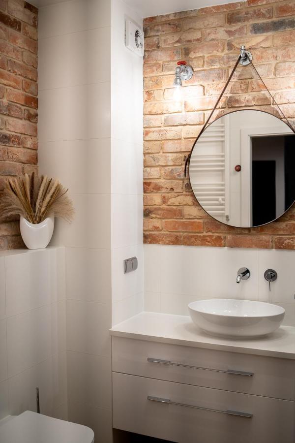 Brick House - Apartament Zoska Wrocław Extérieur photo